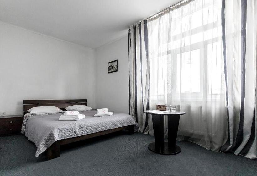 اتاق استاندارد, Sunlit