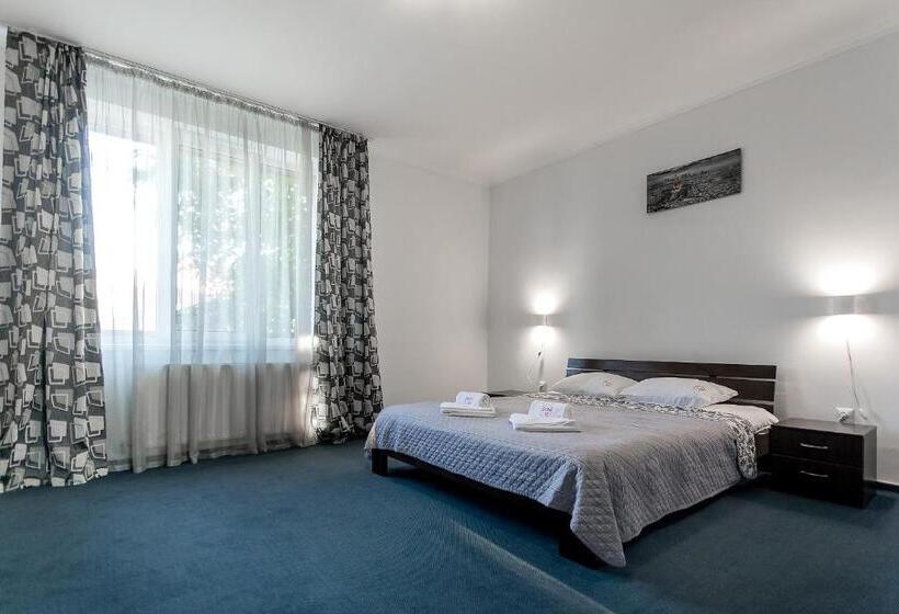 استودیو استاندارد با تخت کینگ, Sunlit