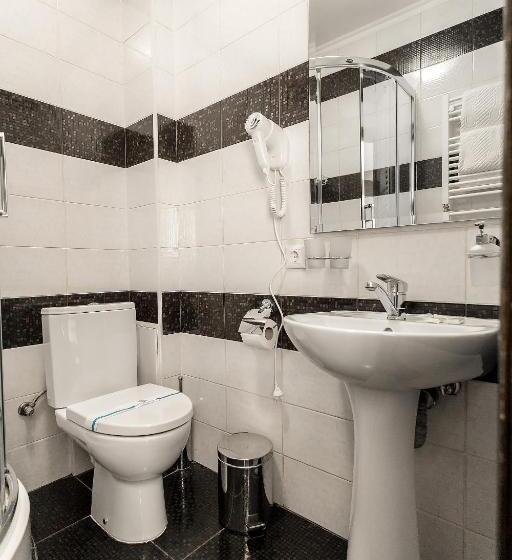 استودیو استاندارد با تخت کینگ, Sunlit