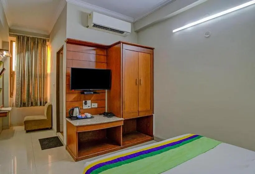 Economy Zimmer, Treebo Bliss