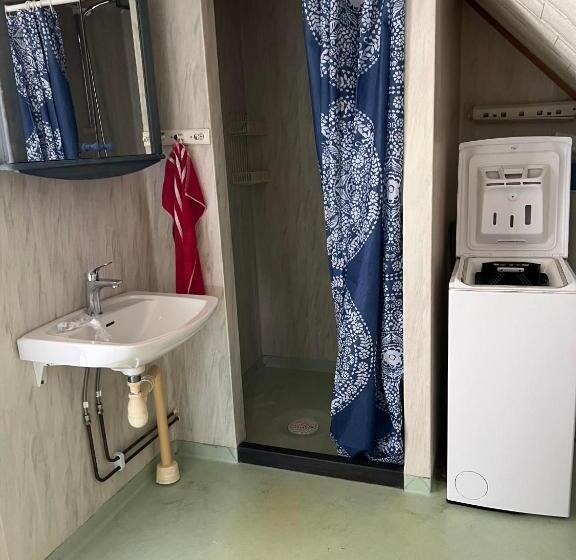 شقة غرفة نوم واحدة مزودة بشُرفة, Kungshamns Vandrarhem