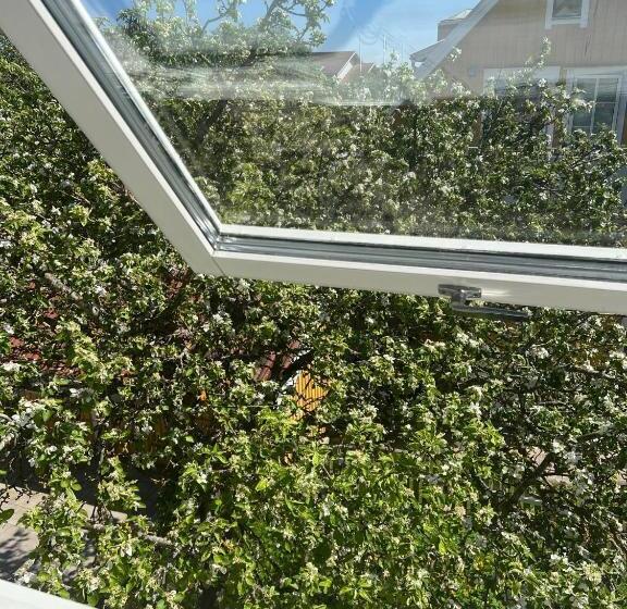 فيلا غرفتين نوم, Kungshamns Vandrarhem