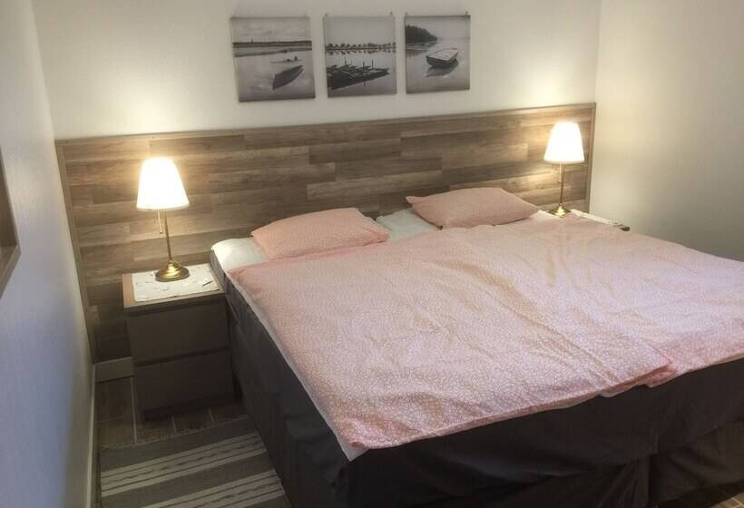 غرفة بريميوم رباعية, Kungshamns Vandrarhem