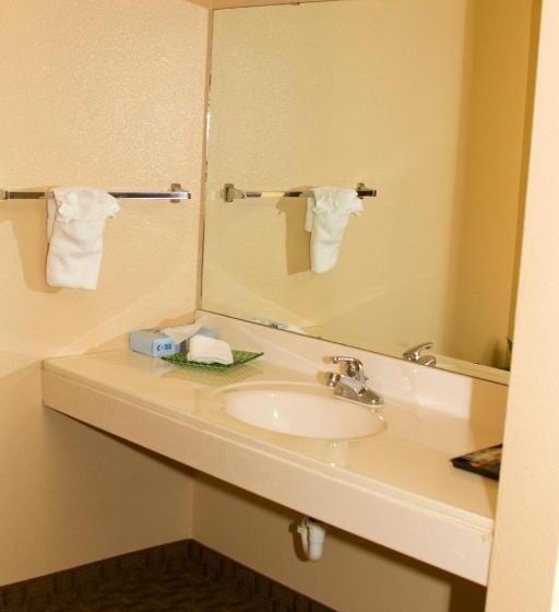 جناح إدارى, Cottonwood Inn & Suites