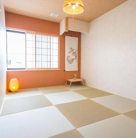 Номер Стандарт Трехместный, Mulan Hostel