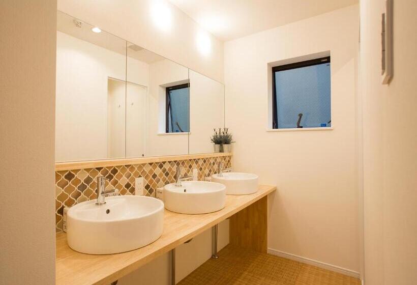 Quarto Triplo Estandar, Mulan Hostel