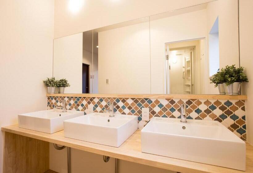 Номер Стандарт Трехместный, Mulan Hostel