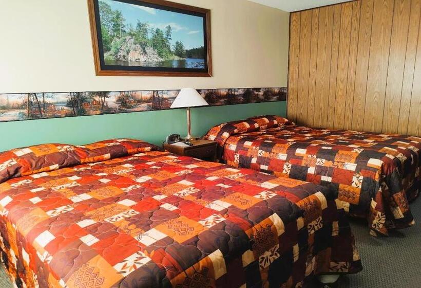 غرفه قياسيه سريرين مزدوجين, Love Hotels Voyageur At International Falls Mn