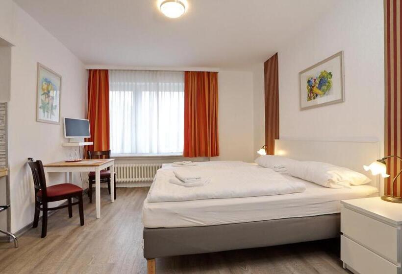 اتاق استاندارد, Am Park