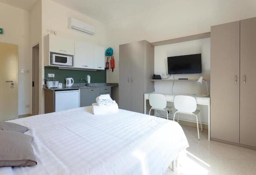 اتاق لوکس, Ta Gianni Guest House