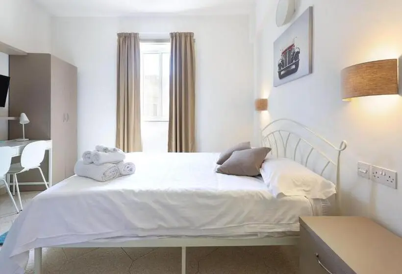 اتاق لوکس, Ta Gianni Guest House