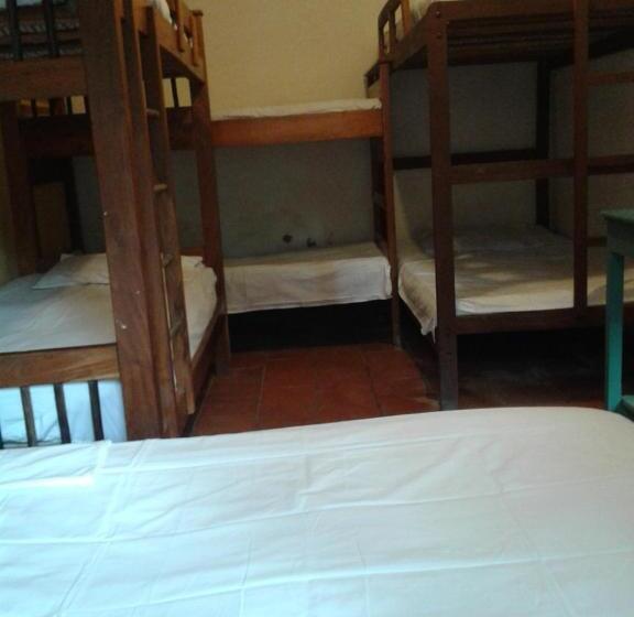 חדר משפחתי, Selvablanca Hostel