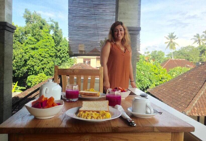 חדר משפחתי, Wina Ubud B&b