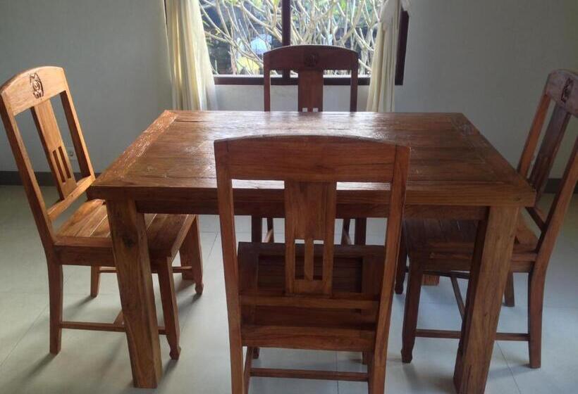 חדר משפחתי, Wina Ubud B&b