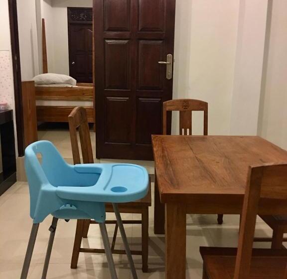 חדר משפחתי, Wina Ubud B&b