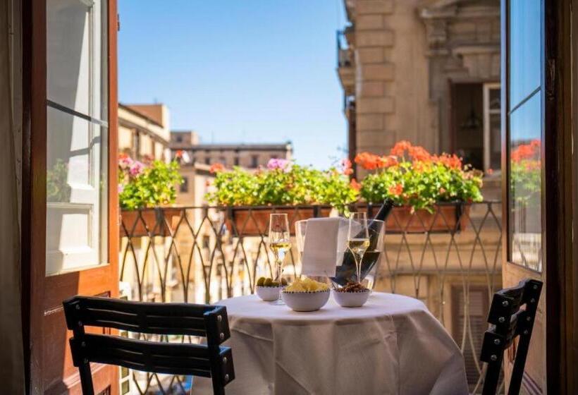 带大床的标准间, Ballarò