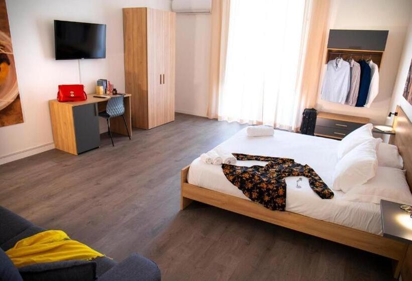 带大床的豪华间, Ballarò