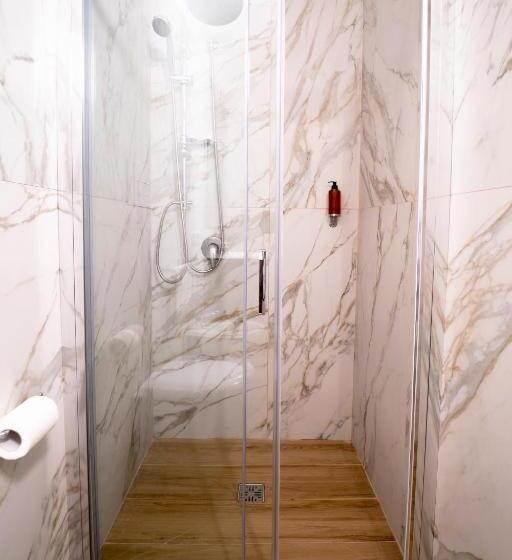 带大床的豪华间, Ballarò