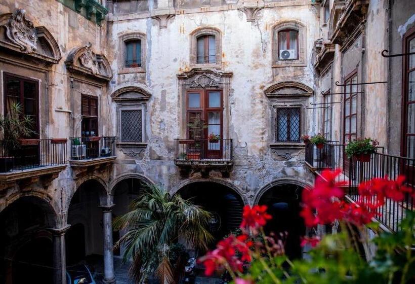 标准间带阳台, Ballarò