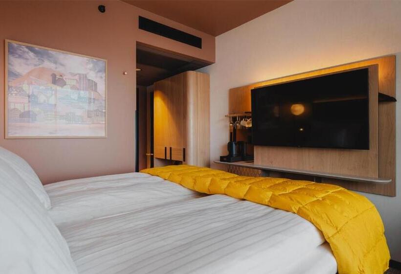 Quarto Estandar, The Dock 69 39 By Scandic