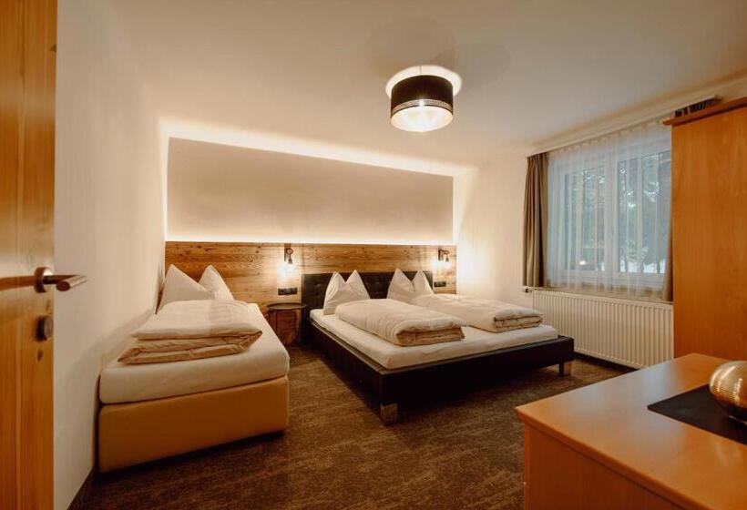 דירת חדר בקומת קרקע, Stadlhof