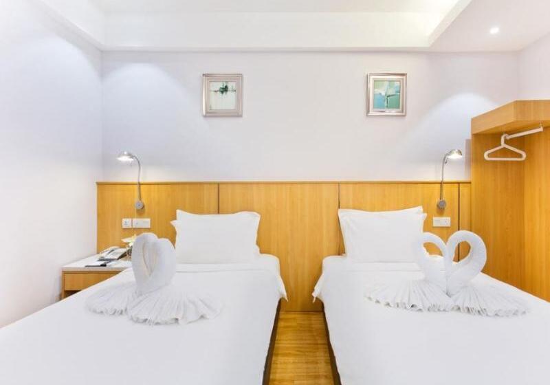 غرفة قياسية رباعية سرير بطابقين, Coins Hostel Tenjin