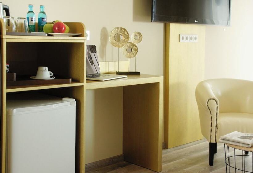 اتاق لوکس یک تخته, Athen Kelsterbach Frankfurt Airport
