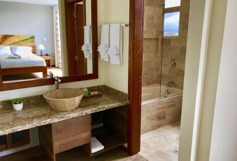 デラックスルーム, Ilalo Garden Hotel & Restaurant