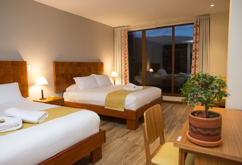 Quarto Deluxe, Ilalo Garden Hotel & Restaurant
