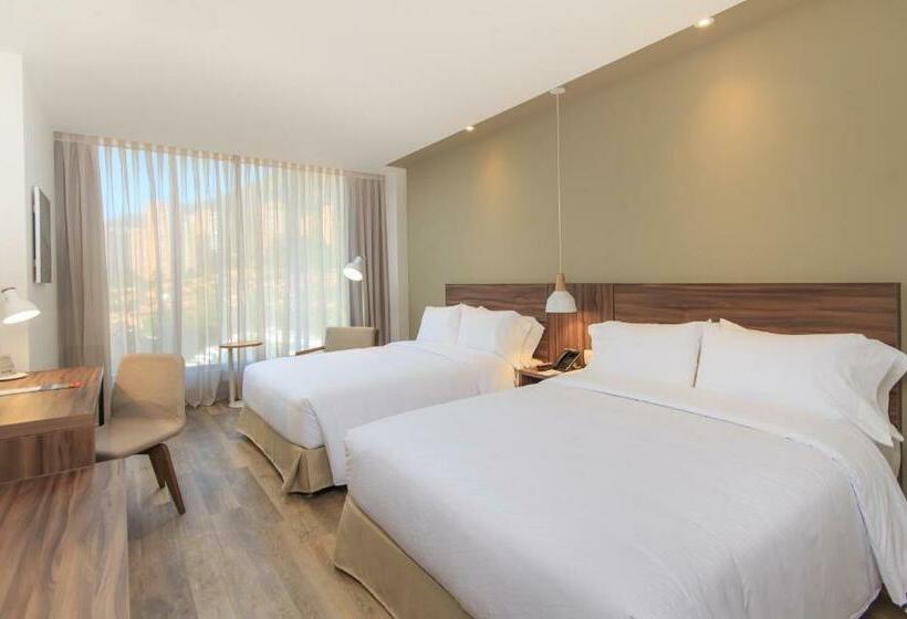 Номер Стандарт 2 Двуспальные Кровати, Novotel Medellin El Tesoro