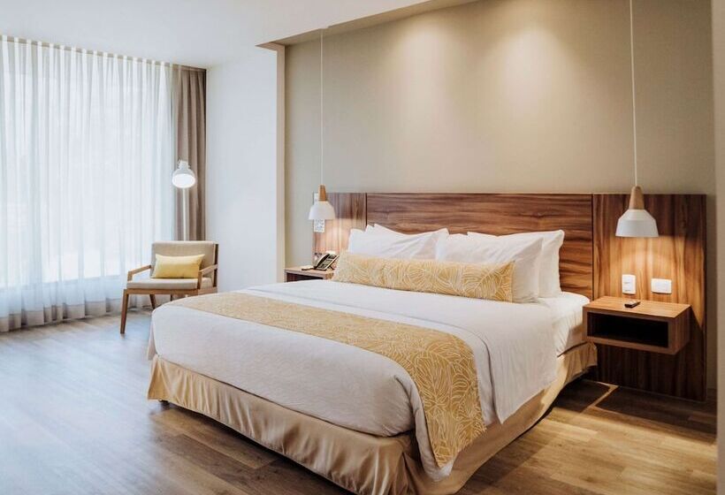 Номер Executive, Novotel Medellin El Tesoro