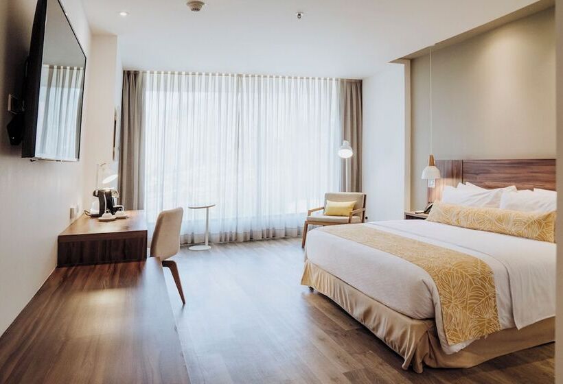 Номер Executive, Novotel Medellin El Tesoro