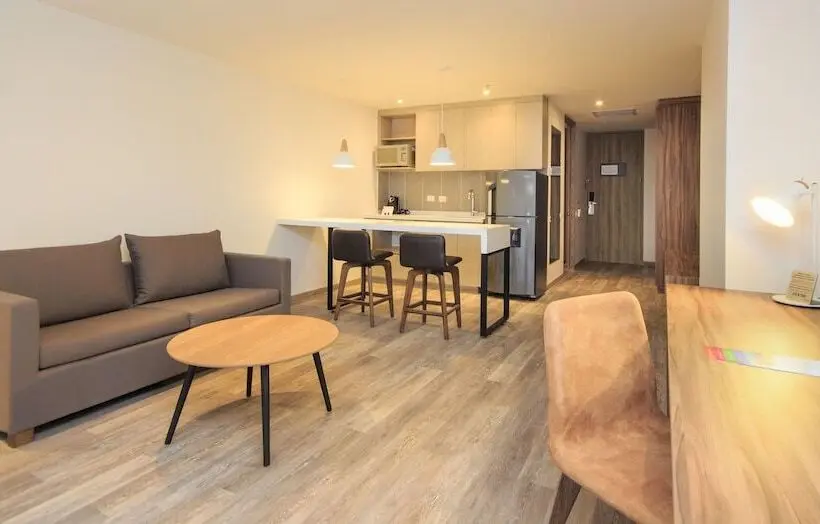 スーペリアースイート, Novotel Medellin El Tesoro