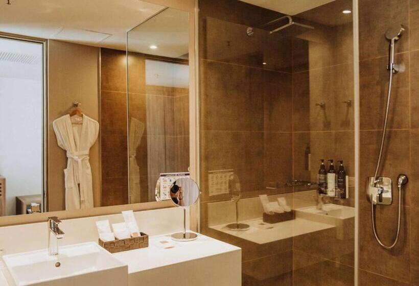 Номер Стандарт 2 Двуспальные Кровати, Novotel Medellin El Tesoro