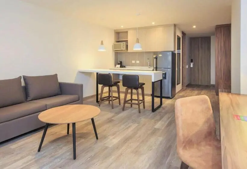スーペリアースイート, Novotel Medellin El Tesoro