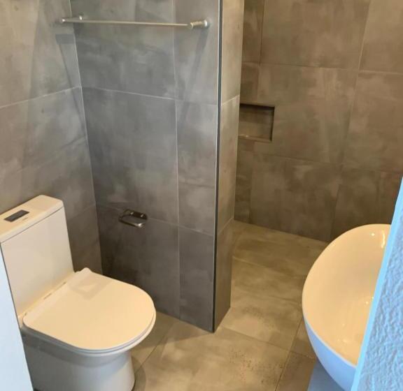 디럭스 4인 룸, Crown Malapascua