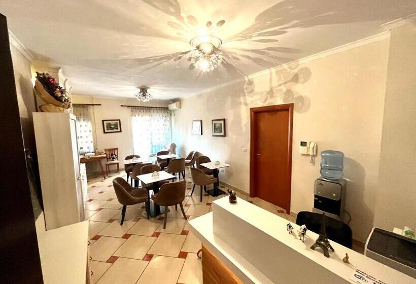 标准三人间, Rooms Dionis