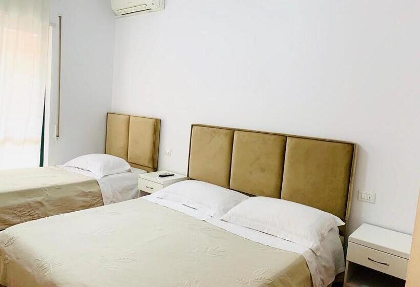 스탠다드 트리플 룸, Rooms Dionis