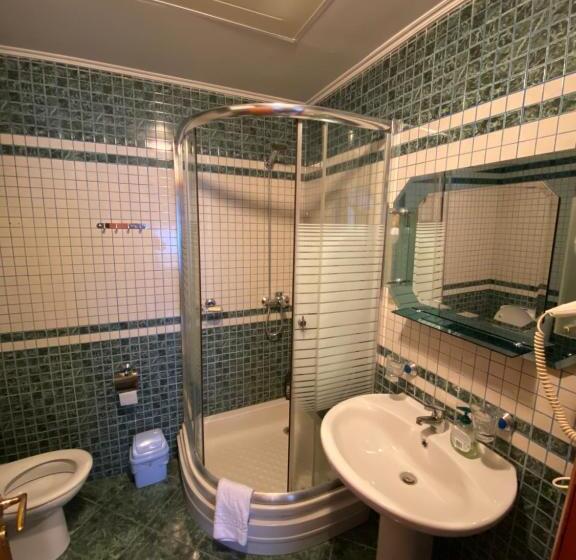 行政房间, Rooms Dionis