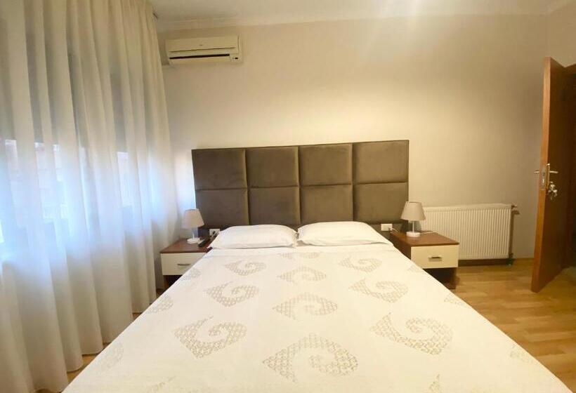 行政房间, Rooms Dionis