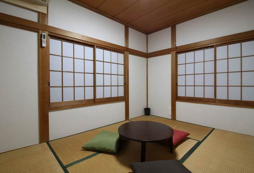 스탠다드 트리플 룸, Hostel Michikusaya