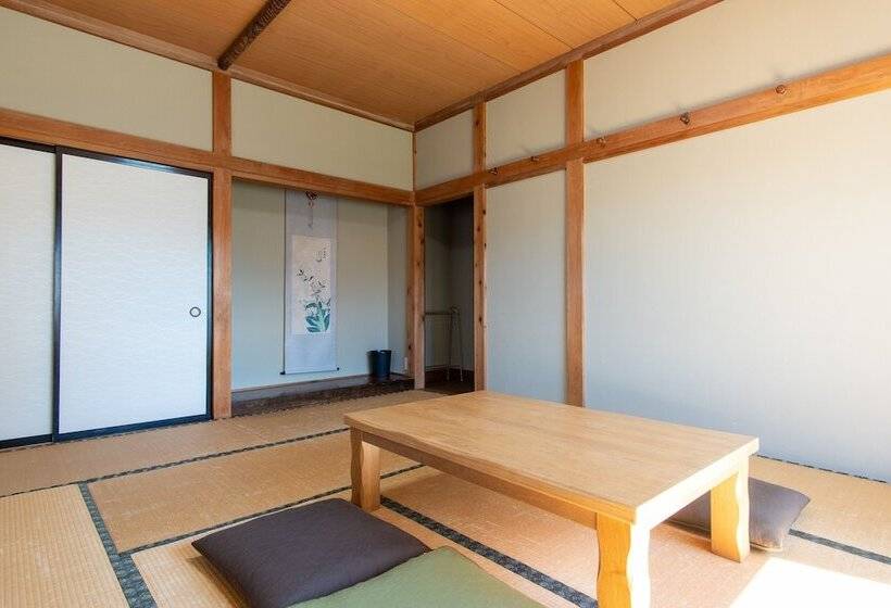 패밀리 룸 산 전망, Hostel Michikusaya