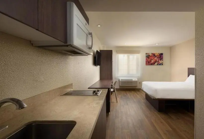 スイート, Extended Suites Saltillo Galerías