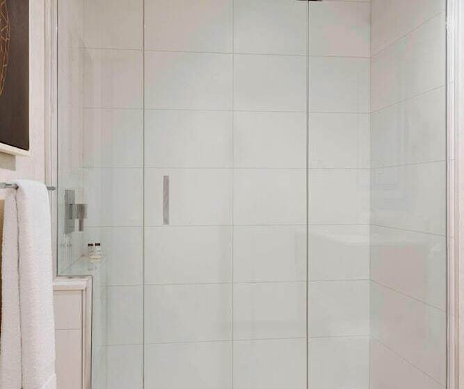 俱乐部房间, Sheraton Sainthyacinthe