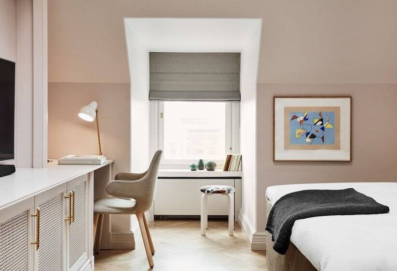 Standard Studio, St. George Helsinki