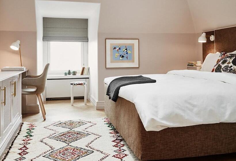 Standard Studio, St. George Helsinki