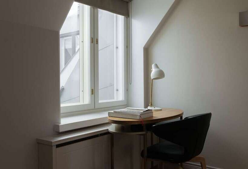 Standard Studio, St. George Helsinki