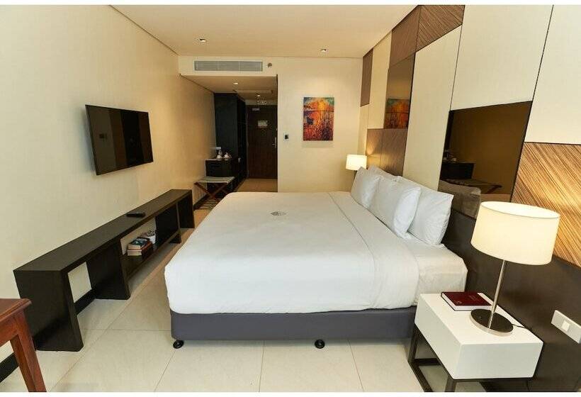 اتاق لوکس, Summit Hotel Tacloban