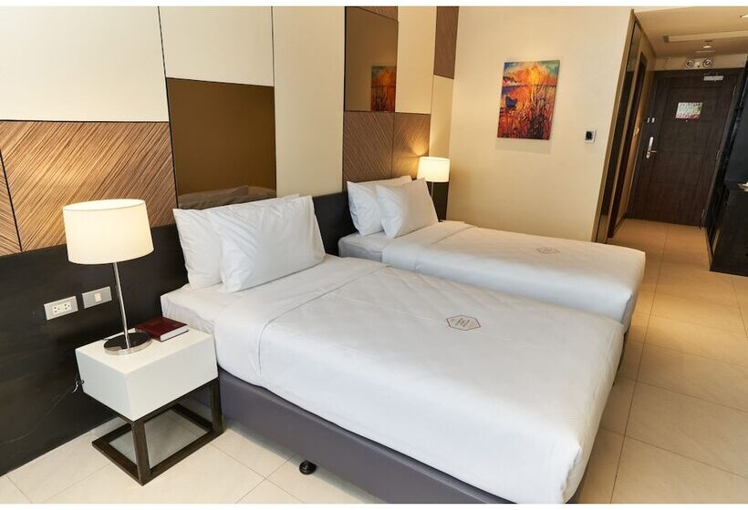 اتاق لوکس, Summit Hotel Tacloban