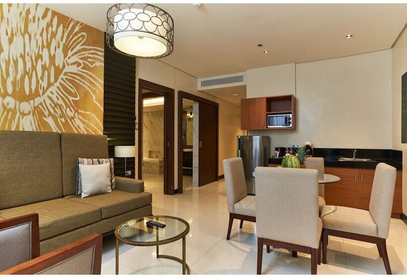 سوییت, Summit Hotel Tacloban